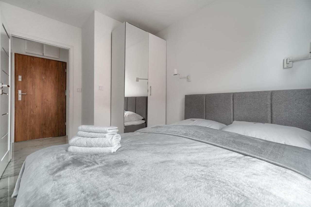 Apartament 777 Stare Miasto Bulwary Apartamenty No 1 Szczecin Dış mekan fotoğraf